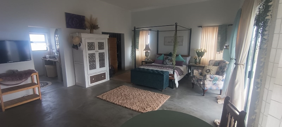  Bedroom Property for Sale in Jacobsbaai Western Cape